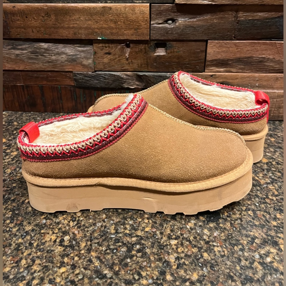 Fake ugg tasman slippers